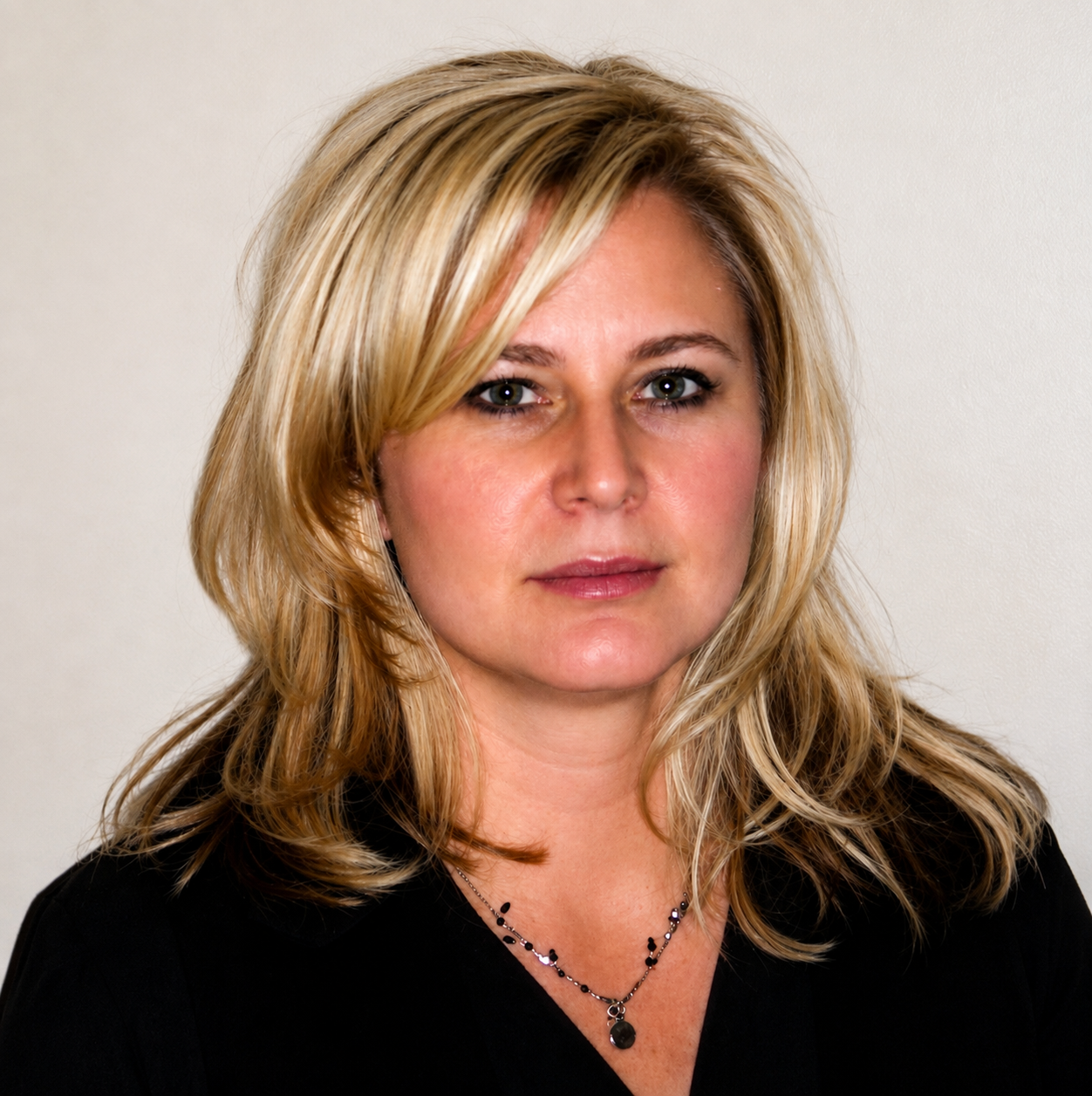 Corry McElrea, Head of Patient Experience & Patient Support Programs, UCB Canada Inc.